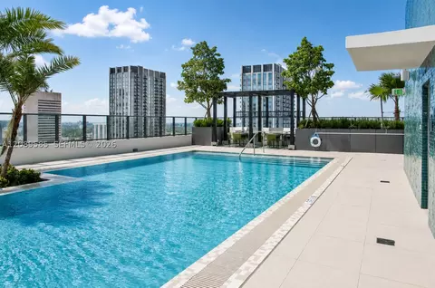 11 NE 6th St #1109, Miami, FL 33132