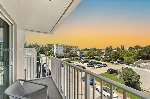 1420 Pennsylvania Ave #403, Miami Beach, FL 33139
