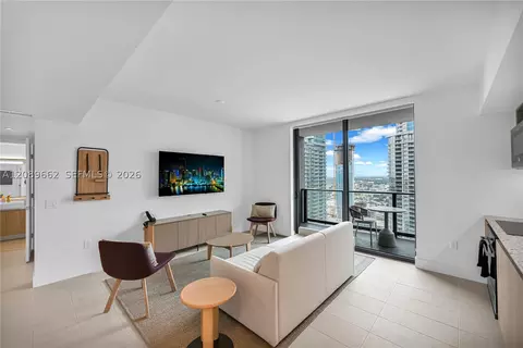 159 NE 6th St #3901, Miami, FL 33132