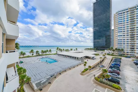1950 S Ocean Dr #5A, Hallandale Beach, FL 33009