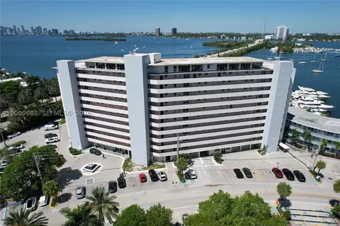 7904 West Dr #616, North Bay Village, FL 33141