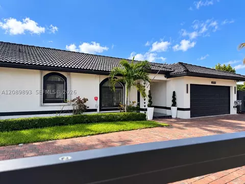 20743 SW 128 Ct, Miami, FL 33177