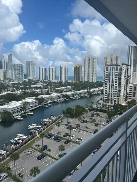 400 Kings Point Dr #1624, Sunny Isles Beach, FL 33160