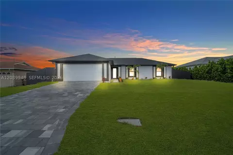 2124 NE 16th Pl, Cape Coral, FL 33909