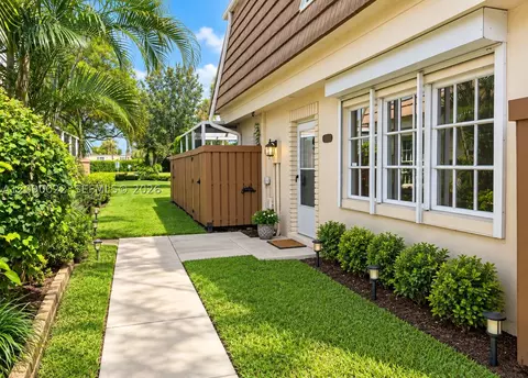 4386 Hazel Ave #C, Palm Beach Gardens, FL 33410