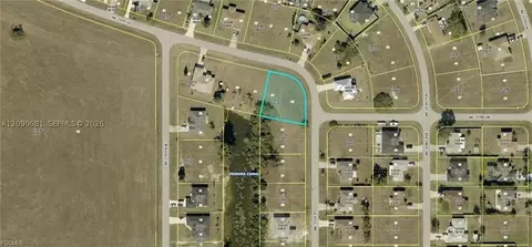 2118 NE 20th St, Cape Coral, FL 33909