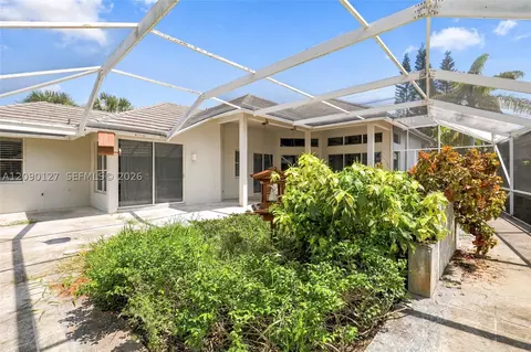 Exterior - 173 Orange Tree Dr, Atlantis, FL 33462 photo 12 of 13