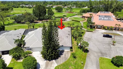 View/Area - 173 Orange Tree Dr, Atlantis, FL 33462 photo 2 of 8