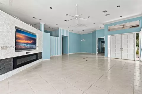 Living - 173 Orange Tree Dr, Atlantis, FL 33462 photo 3 of 7