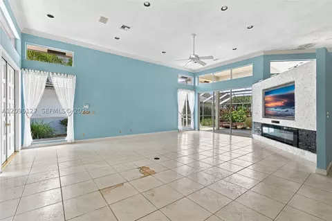 Living - 173 Orange Tree Dr, Atlantis, FL 33462 photo 4 of 7