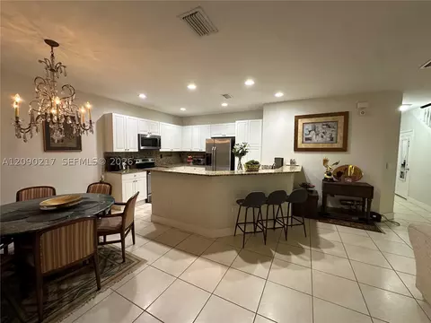 4745 N Grand Cypress Cir N, Coconut Creek, FL 33073