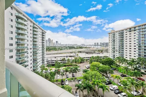 19380 Collins Ave #1023, Sunny Isles Beach, FL 33160
