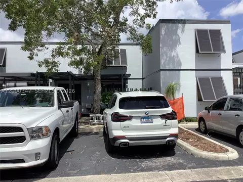 12317 NW 11th St, Pembroke Pines, FL 33026