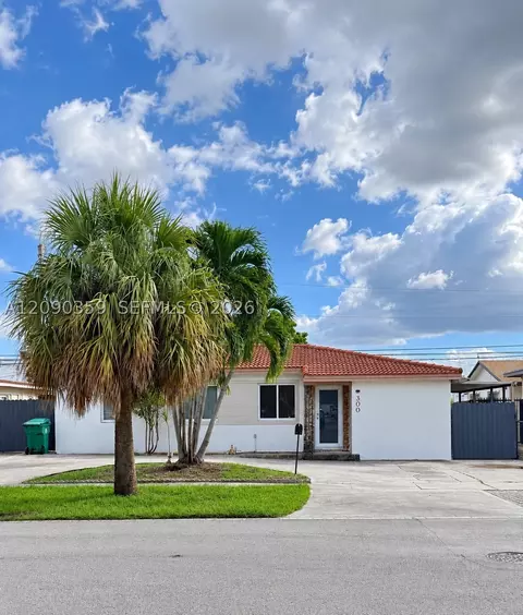300 SW 69th Ave, Miami, FL 33144