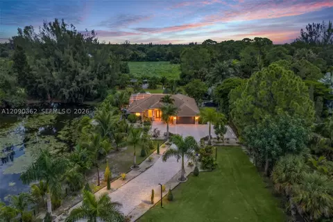 14800 April Dr, Loxahatchee, FL 33470