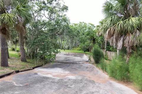 9701 SE Water St, Hobe Sound, FL 33455