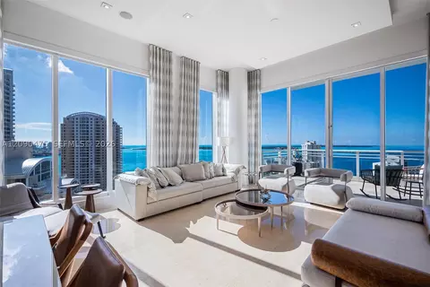 900 Brickell Key Blvd #2504, Miami, FL 33131