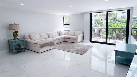 1800 Collins Ave #3B, Miami Beach, FL 33139