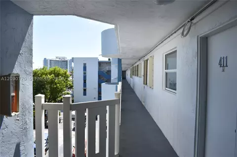 Undisclosed, Miami Beach, FL 33141