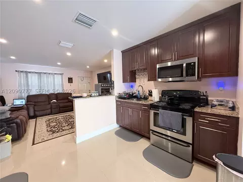 1878 NW 45th Ct, Tamarac, FL 33309
