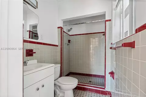 Bath - 580 Lee Dr, Miami Springs, FL 33166 photo 3 of 8