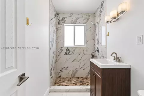 Bath - 580 Lee Dr, Miami Springs, FL 33166 photo 2 of 8