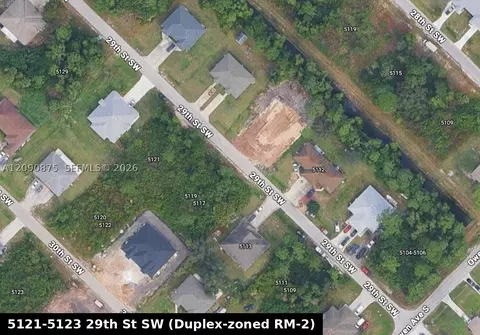 5121 29th St SW, Lehigh Acres, FL 33973