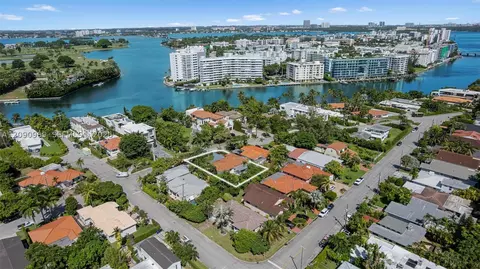 View/Area - 9217 Bay Dr, Surfside, FL 33154 photo 4 of 12