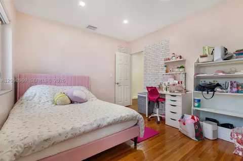 Bedroom - 9217 Bay Dr, Surfside, FL 33154 photo 3 of 5