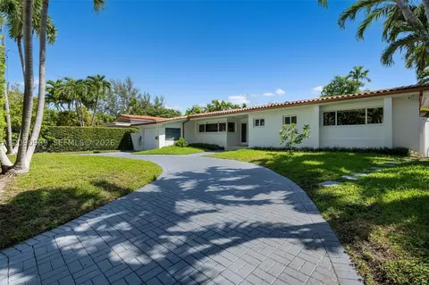 Exterior - 9217 Bay Dr, Surfside, FL 33154 photo 2 of 8