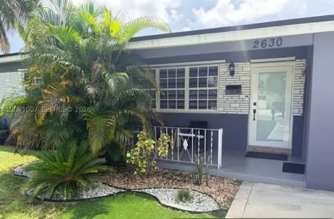 2630 De Soto Dr, Miramar, FL 33023