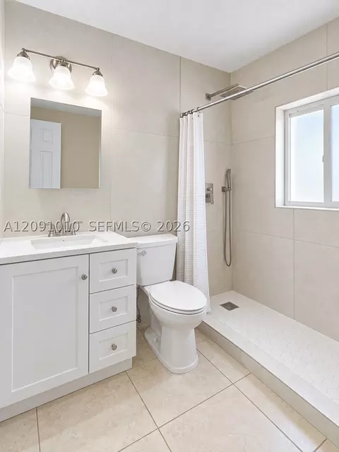 Bath - 5551 E 4th Ave, Hialeah, FL 33013 photo 2 of 2