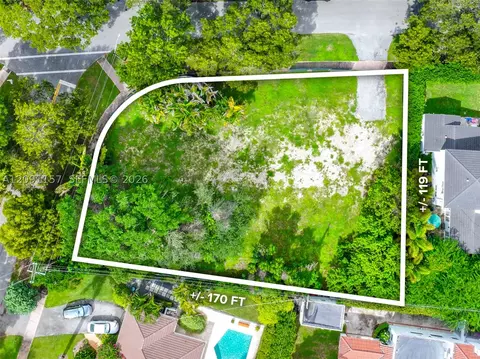 3807 Durango St, Coral Gables, FL 33134 photo 7