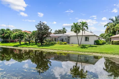 Exterior - 6420 Mallards Way, Coconut Creek, FL 33073 photo 15 of 16