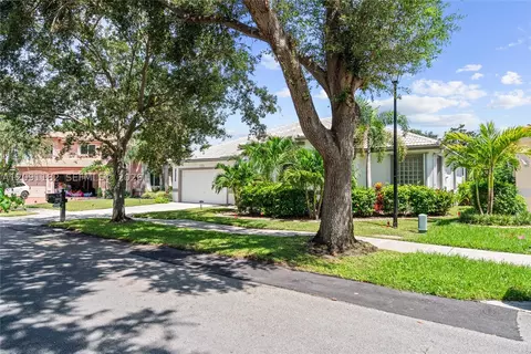 Exterior - 6420 Mallards Way, Coconut Creek, FL 33073 photo 1 of 16