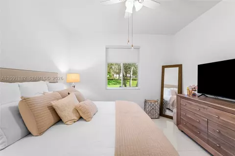 Bedroom - 6420 Mallards Way, Coconut Creek, FL 33073 photo 6 of 8