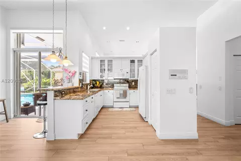 Kitchen - 6420 Mallards Way, Coconut Creek, FL 33073 photo 1 of 5