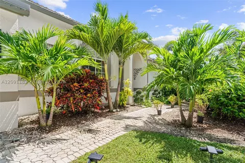 Exterior - 6420 Mallards Way, Coconut Creek, FL 33073 photo 16 of 16