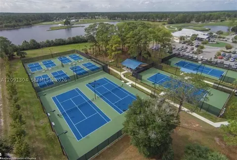 View/Area - 4601 Majorca Dr, Sebring, FL 33872 photo 8 of 13