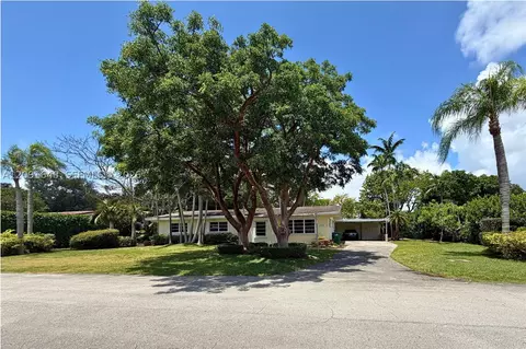 13820 SW 74th Ct, Palmetto Bay, FL 33158