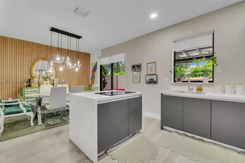 Kitchen - 3309 W 91st Ter, Hialeah, FL 33018 photo 2 of 6