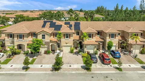 View/Area - 3309 W 91st Ter, Hialeah, FL 33018 photo 1 of 12