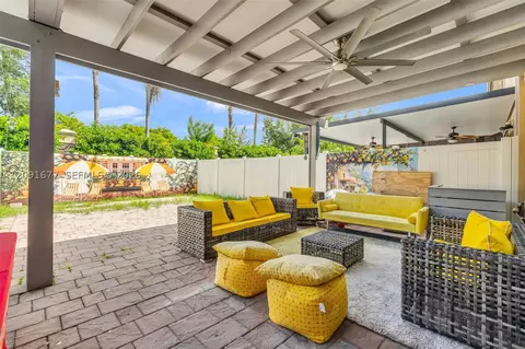 Exterior - 3309 W 91st Ter, Hialeah, FL 33018 photo 4 of 4