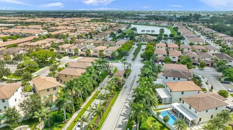 View/Area - 3309 W 91st Ter, Hialeah, FL 33018 photo 12 of 12