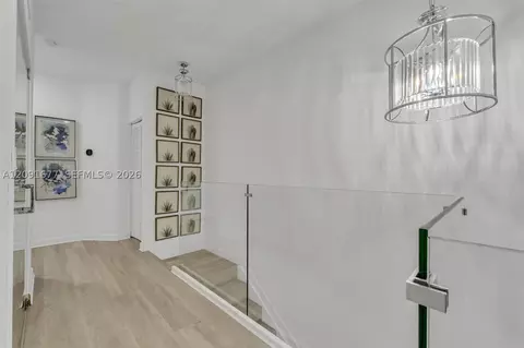Entry Way - 3309 W 91st Ter, Hialeah, FL 33018 photo 6 of 7