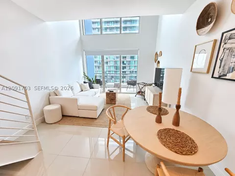 60 SW 13th St #3414, Miami, FL 33130