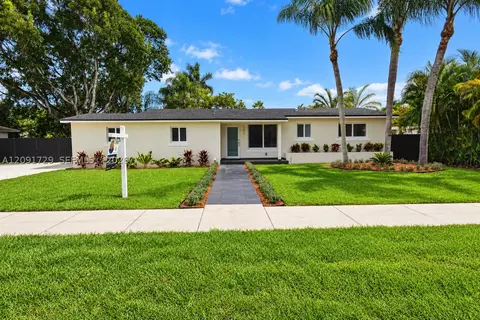 131 NW 16th St, Homestead, FL 33030