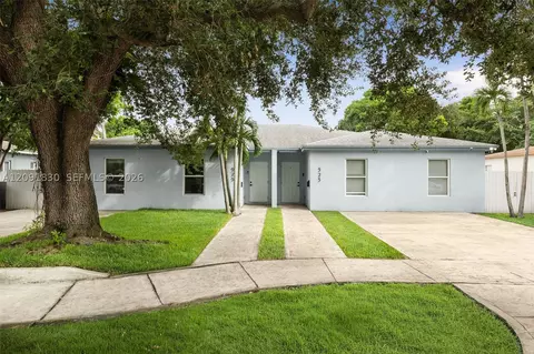 523-525 NW 106th St, Miami, FL 33150