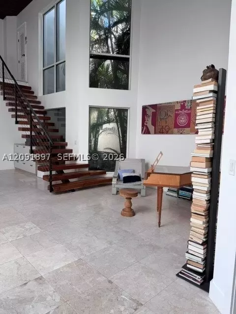 Other - Undisclosed, Surfside, FL 33154 photo 6 of 10