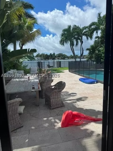 Other - Undisclosed, Surfside, FL 33154 photo 5 of 10